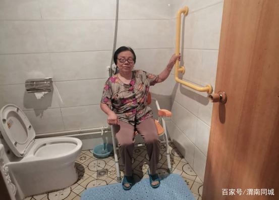 合陽(yáng)縣民政局：適老化改造暖民心(圖2)